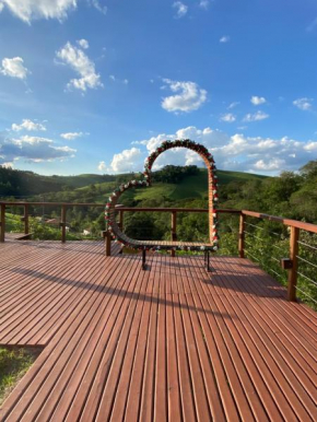 Recanto da Alegria - Casa em Cunha com Piscina, Churrasqueira,Lareira,Deck, Banco de coração